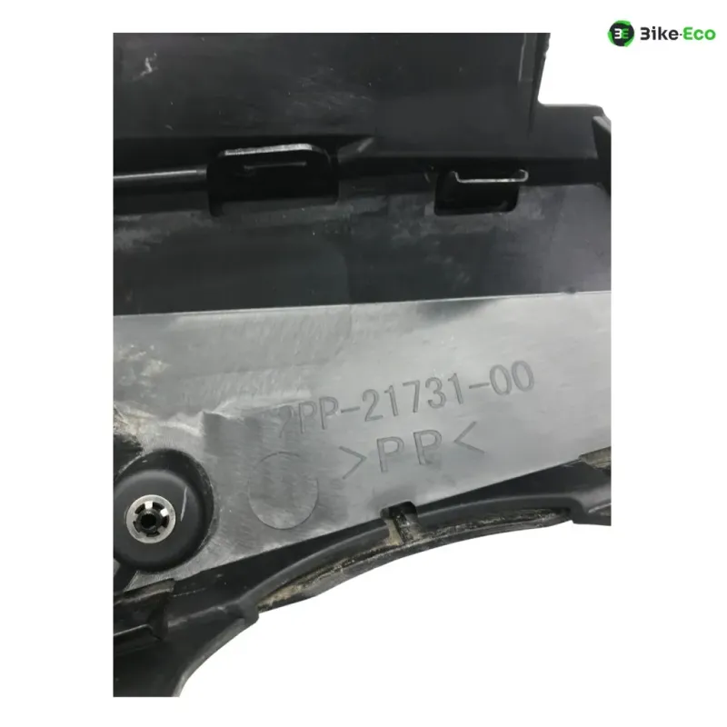 Cache carenage coque arriere gauche YAMAHA MT09 850 2015-2017 TRACER 900