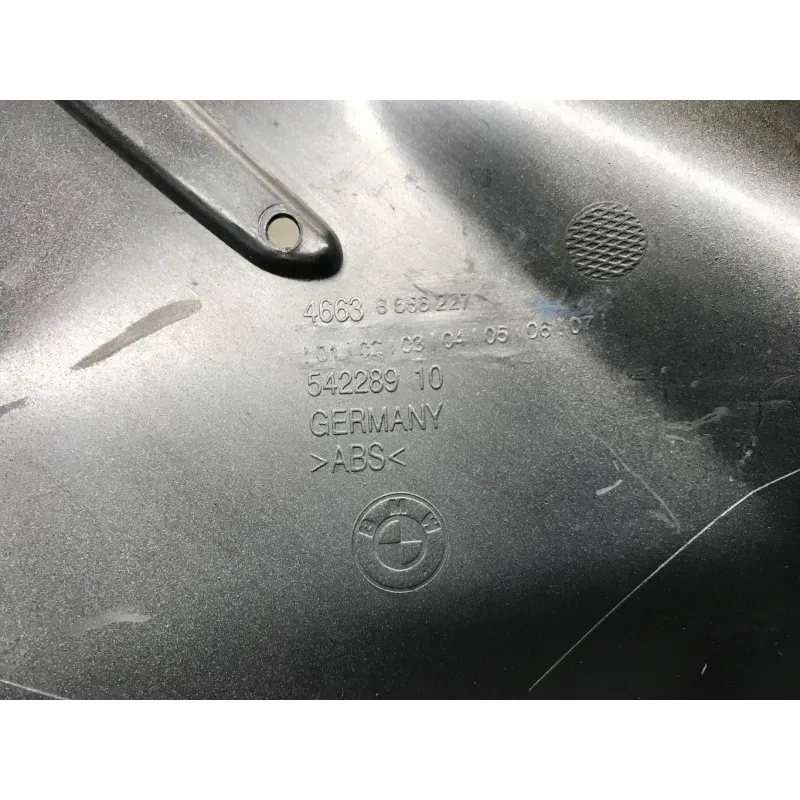 Cache flanc de carenage gauche BMW R 1250 RT 2019-2024