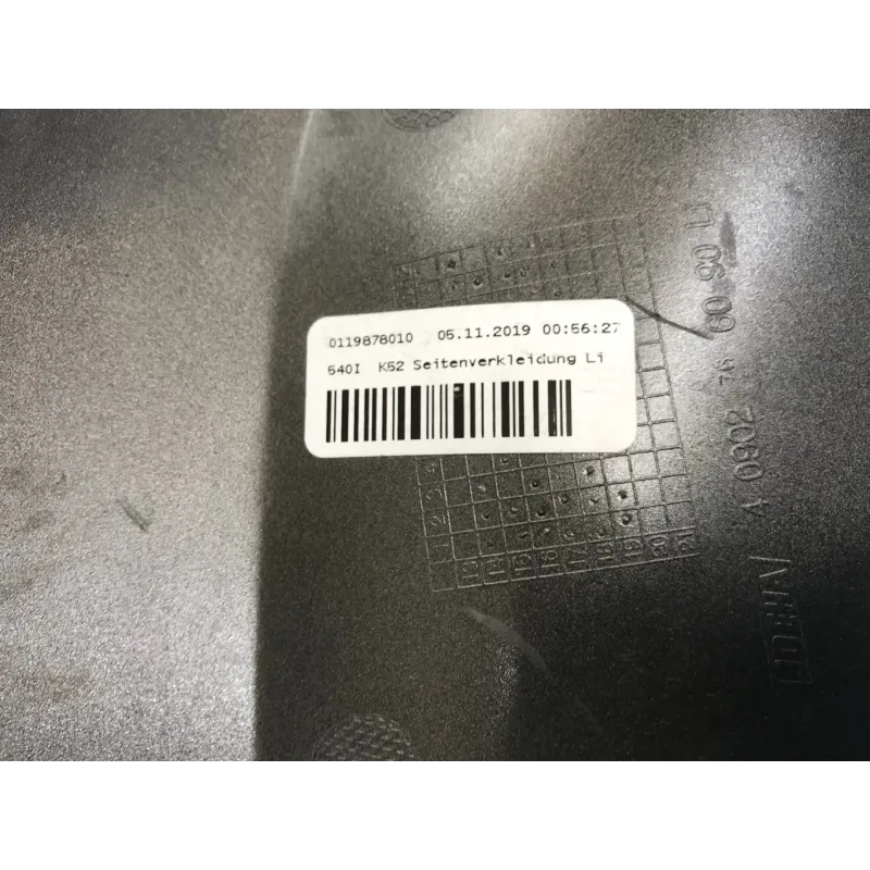 Cache flanc de carenage gauche BMW R 1250 RT 2019-2024