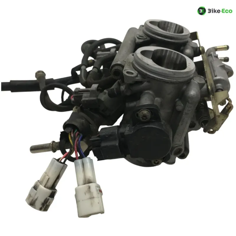 Rampe d'injection YAMAHA TDM 900 2002-2005