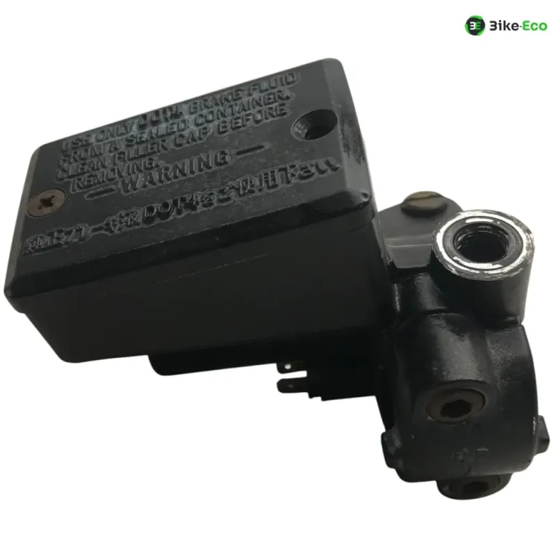 Maitre cylindre embrayage YAMAHA TDM 900 2002-2005