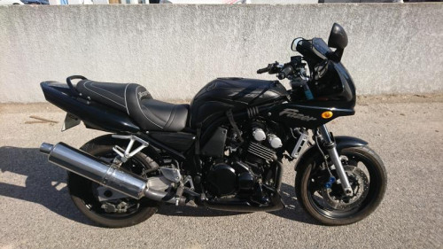 YAMAHA FAZER 600 FZS