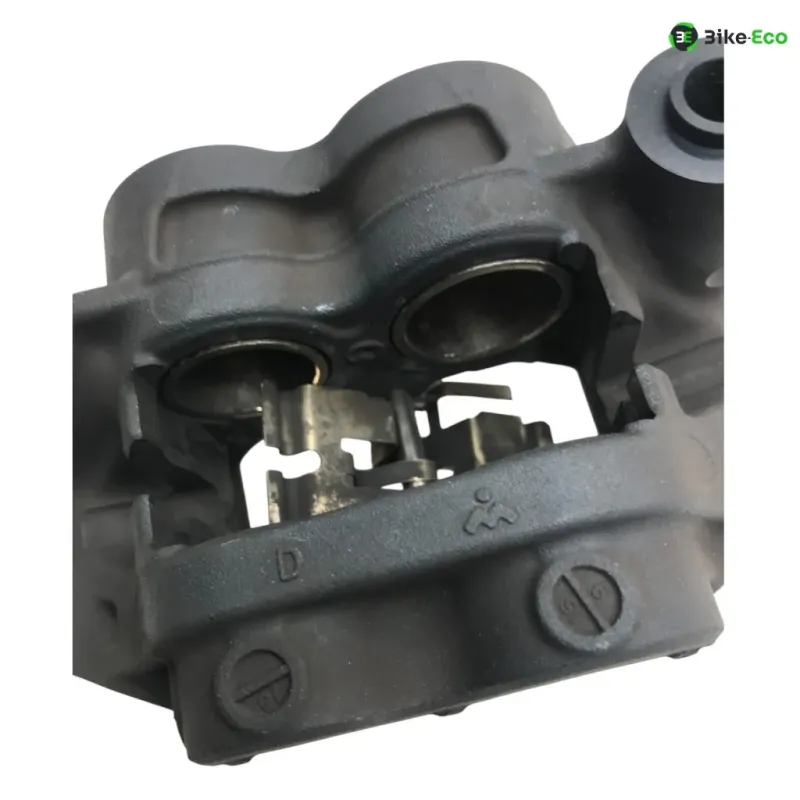 Etrier de frein avant droit YAMAHA MT09 850 2015-2017 TRACER 900