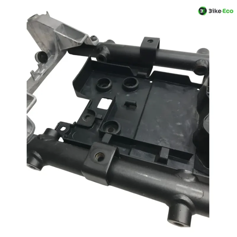 Boucle cadre arriere YAMAHA MT09 850 2015-2017 TRACER 900