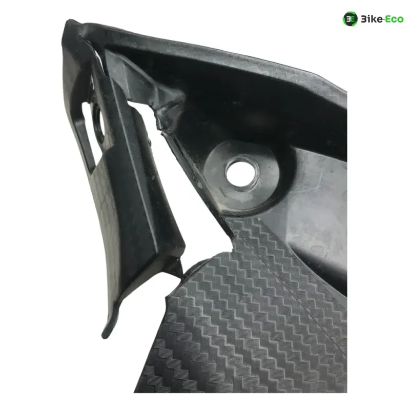Cache carenage ecope droite YAMAHA MT09 850 2015-2017 TRACER 900