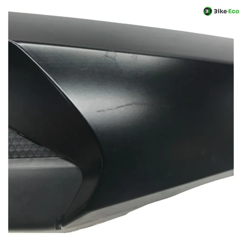 Cache carenage coque arriere droit YAMAHA MT09 850 2015-2017 TRACER 900