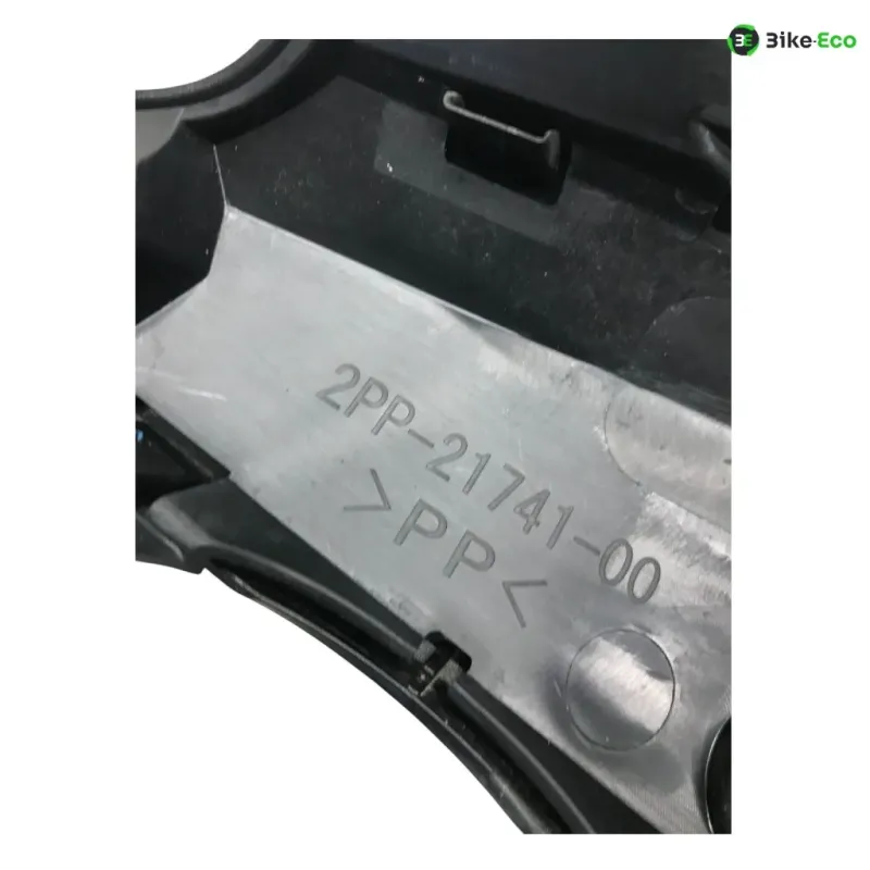 Cache carenage coque arriere droit YAMAHA MT09 850 2015-2017 TRACER 900