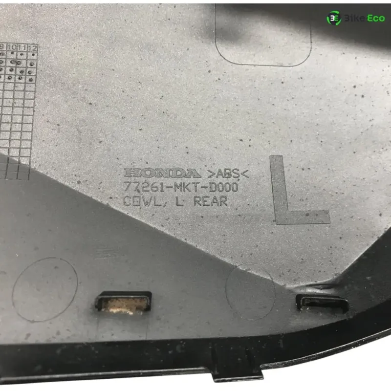 Cache carenage coque arriere gauche HONDA XADV 750 2021-2024
