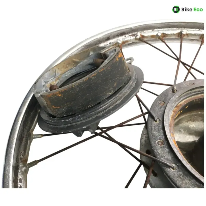 Jante avant BRIDGESTONE BS 50 1965-1966
