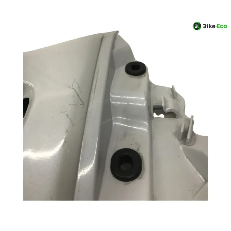 Cache carenage coque arriere droit YAMAHA XP 530 2012-2014 TMAX ABS