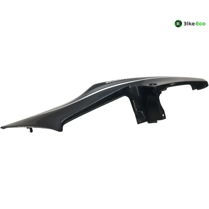 Cache carenage coque arriere droit SUZUKI RGV 250 1988-1990