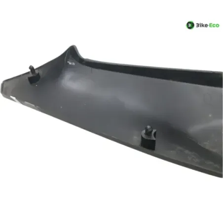 Cache carenage coque arriere droit SUZUKI RGV 250 1988-1990
