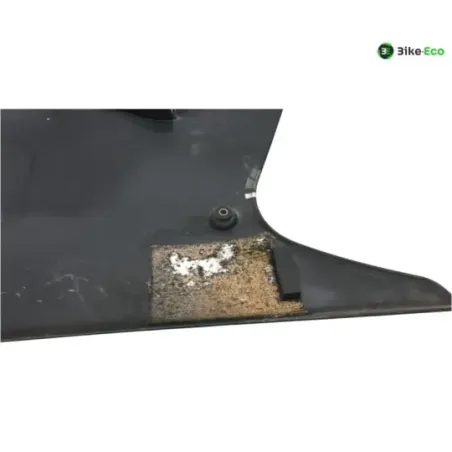Cache flanc de carenage droit SUZUKI RGV 250 1988-1990