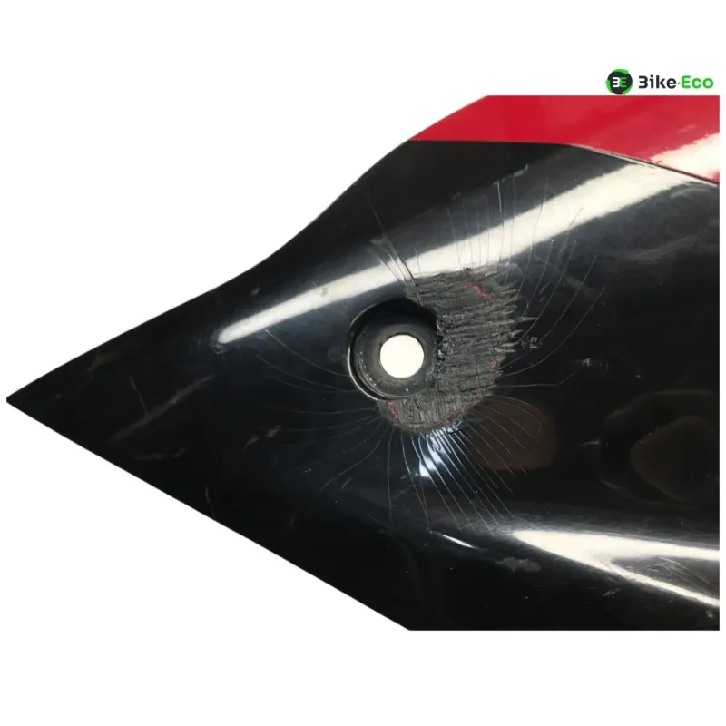 Cache flanc de carenage droit SUZUKI RGV 250 1991-1996