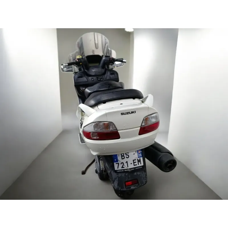 SUZUKI BURGMAN 650