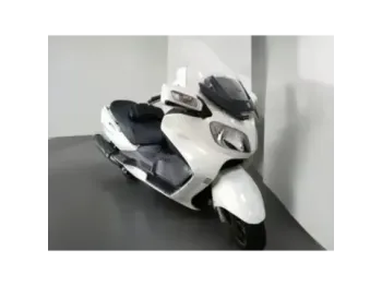 SUZUKI BURGMAN 650