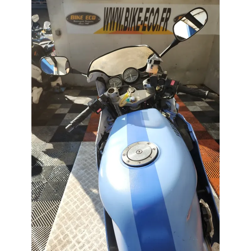 YAMAHA FZR 250