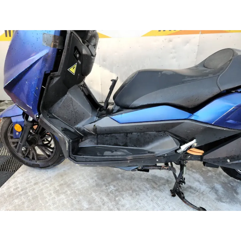 NWOW 125 RIDER FRISON