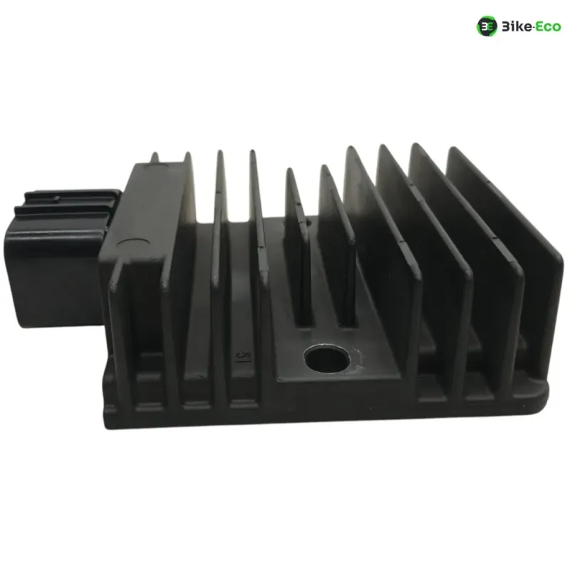 Regulateur charge batterie YAMAHA XP 560 2022-2025 TMAX TECH MAX