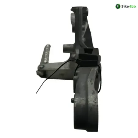 Platine arriere droite YAMAHA XP 560 2022-2025 TMAX TECH MAX