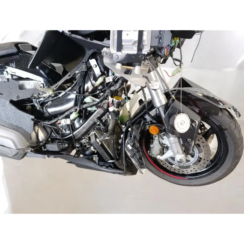 KYMCO AK 550