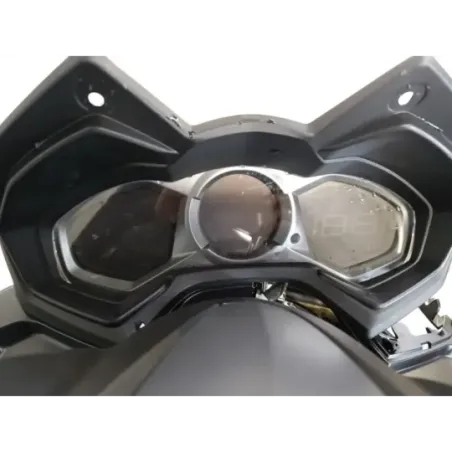 KYMCO AK 550