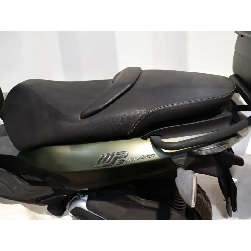 PIAGGIO MP3 300