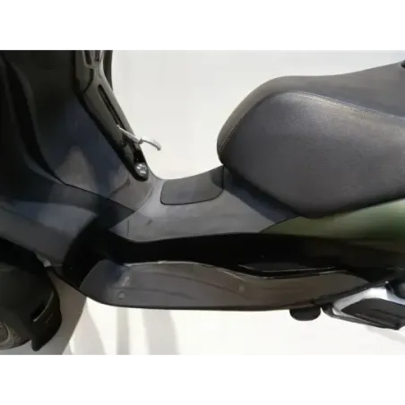 PIAGGIO MP3 300