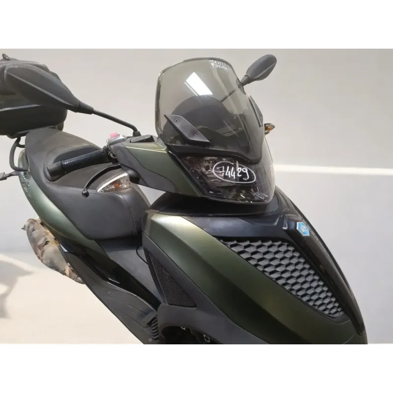 PIAGGIO MP3 300