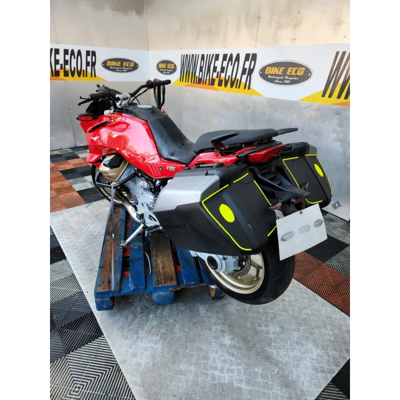 MOTO GUZZI V100 MANDELLO