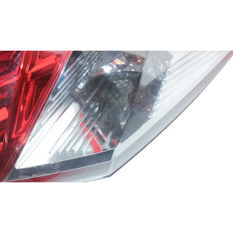 Feu arriere SYM GTS 125 2010 - 2013