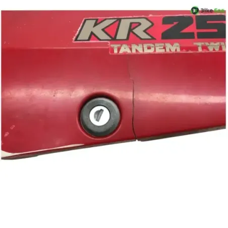 Cache carenage sous selle gauche KAWASAKI KR 250 1984-1986