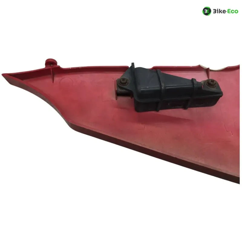 Cache carenage sous selle gauche KAWASAKI KR 250 1984-1986