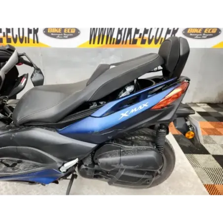 YAMAHA XMAX 125