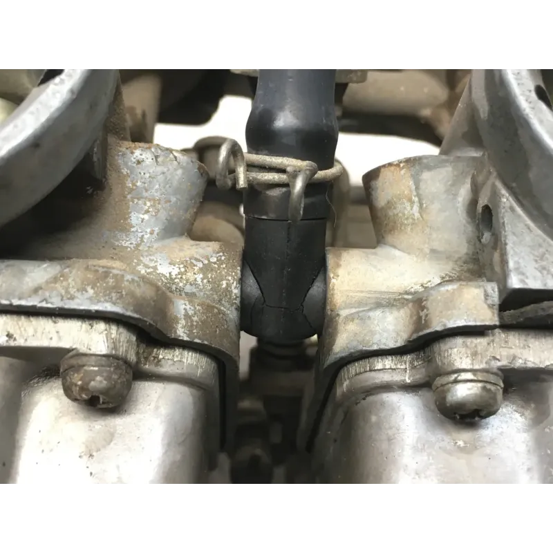 Rampe de carburateur YAMAHA XS 750 1977