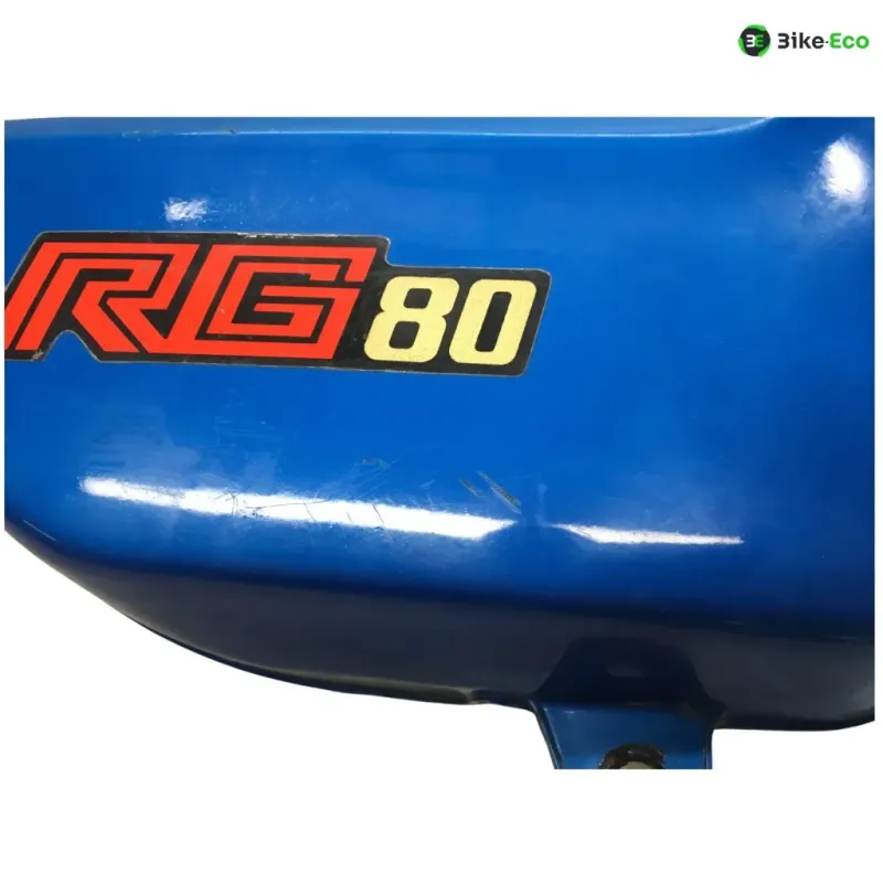 Cache lateral droit SUZUKI RG 80 1980-1983