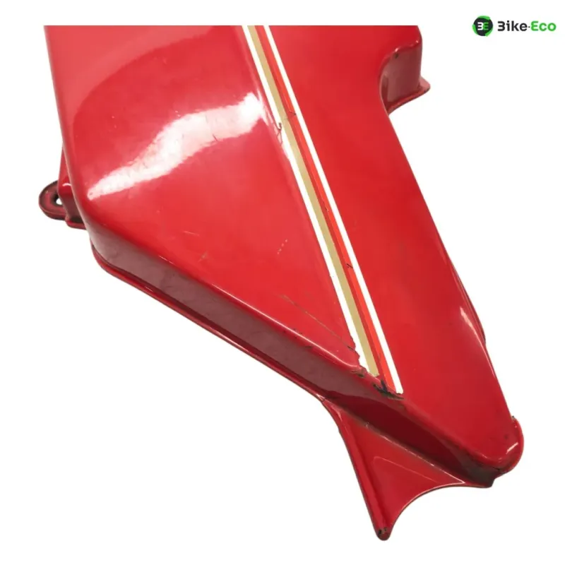 Cache lateral gauche SUZUKI GT 80 1981-1983