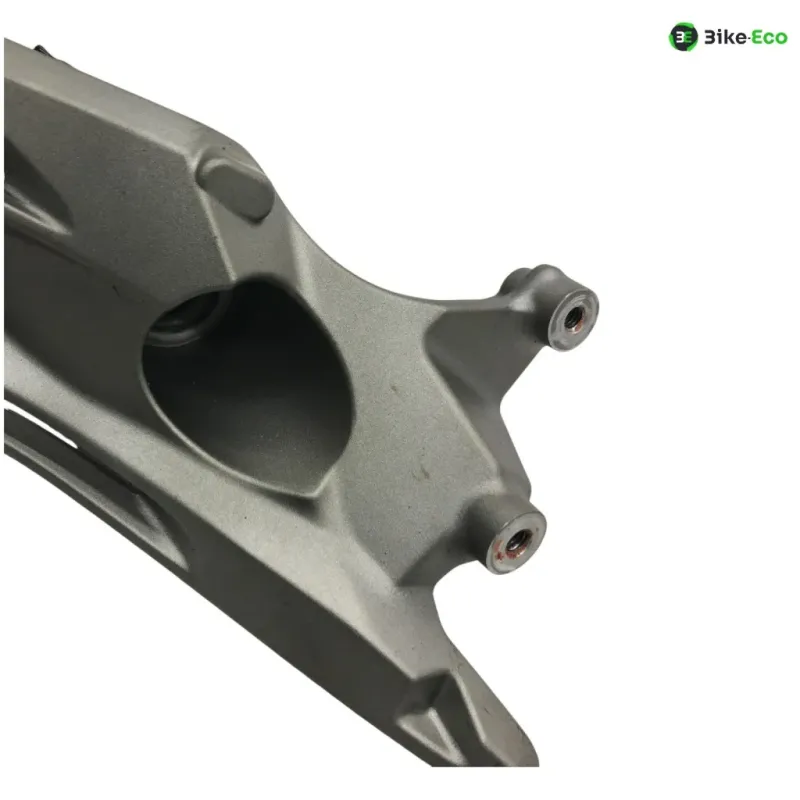 Support moteur gauche YAMAHA XTZ 690 2022-2024 TENERE 700 WORLD RAID