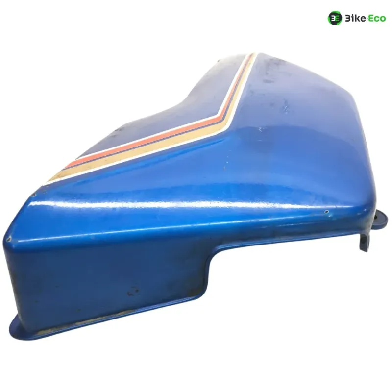 Cache lateral gauche SUZUKI RG 80 1980-1983