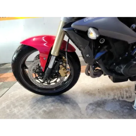 TRIUMPH STREET TRIPLE 675