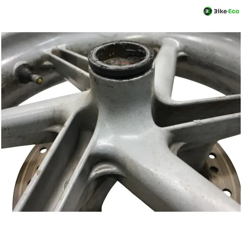 Jante avant HONDA SZX 50 1998-2001 X8R