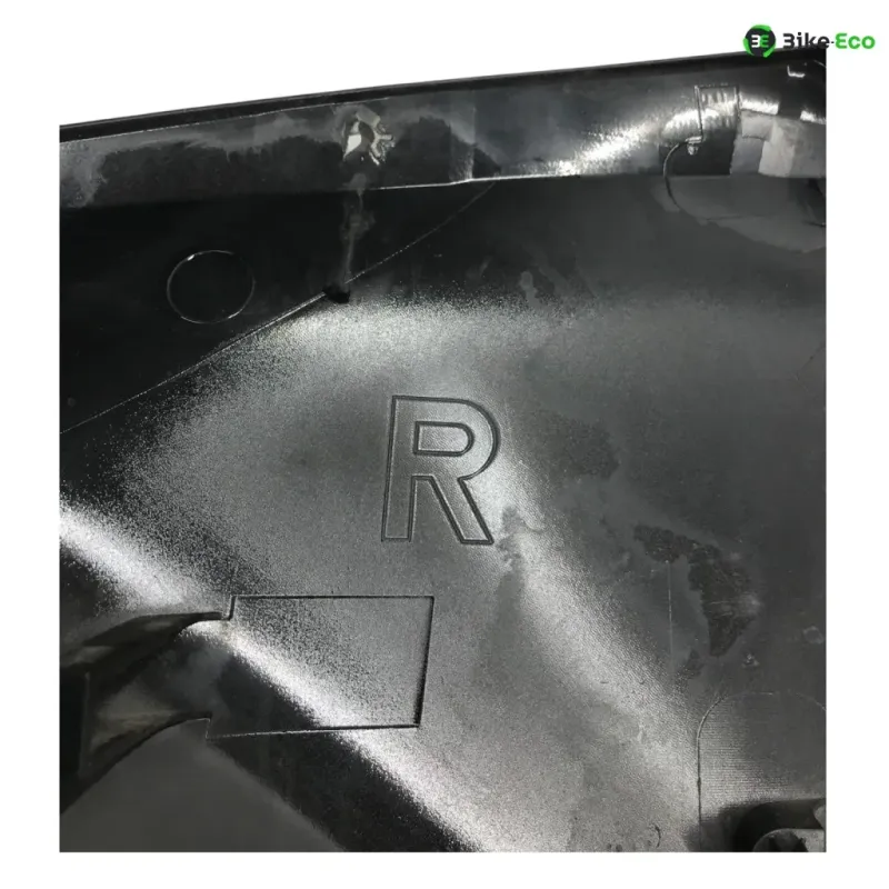 Cache flanc de carenage droit HONDA CBR 1000 RR 2008-2009 FIREBLADE