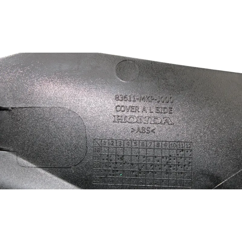 Demi flanc selle gauche HONDA CB 500 F 2022 - 2023