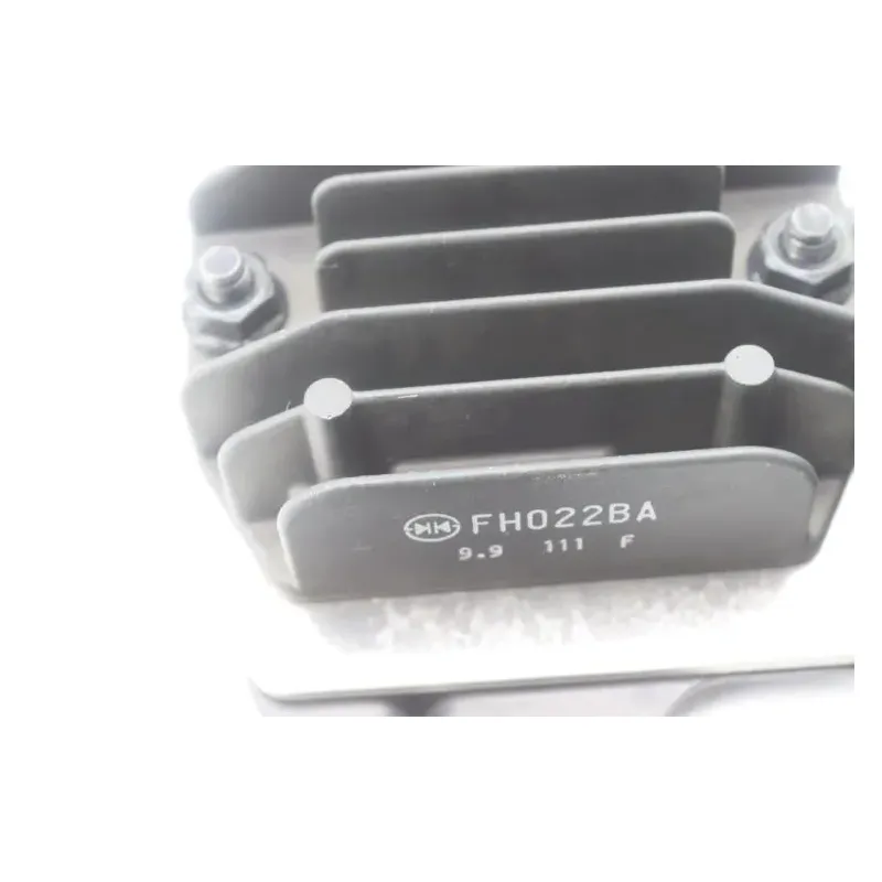 Regulateur charge batterie SUZUKI GSXS 750 ABS 2017 - 2021
