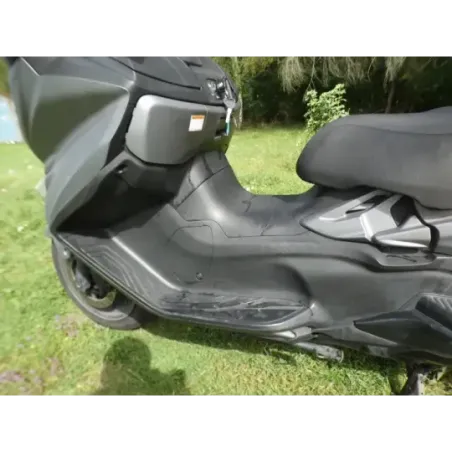 SUZUKI 650 BURGMAN