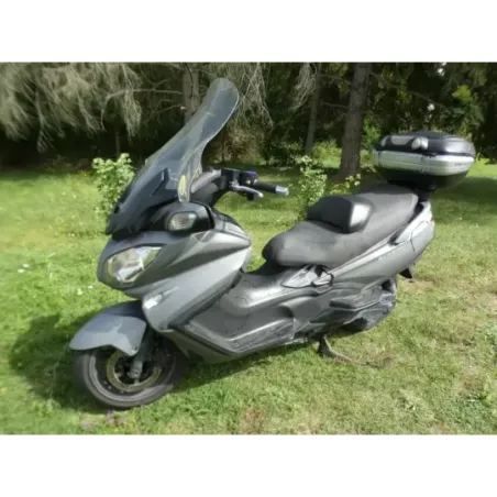SUZUKI 650 BURGMAN