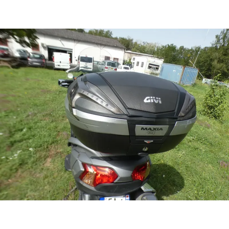 SUZUKI 650 BURGMAN