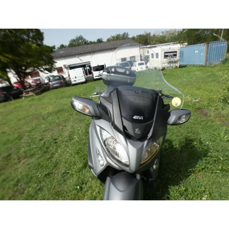 SUZUKI 650 BURGMAN