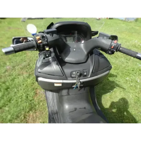 SUZUKI 650 BURGMAN