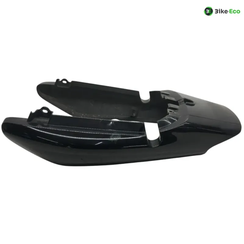 Cache carenage coque arriere YAMAHA YBR 125 2007-2009